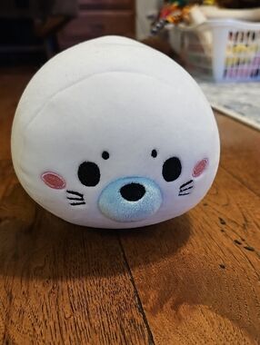 Plush White Seal Stuffed Animal - Cute Blue Nose Plush